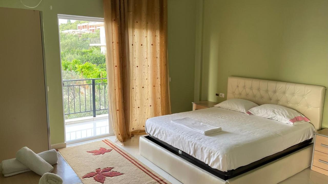 Azure Apartments By Kondo Stays Vlorë Exteriér fotografie