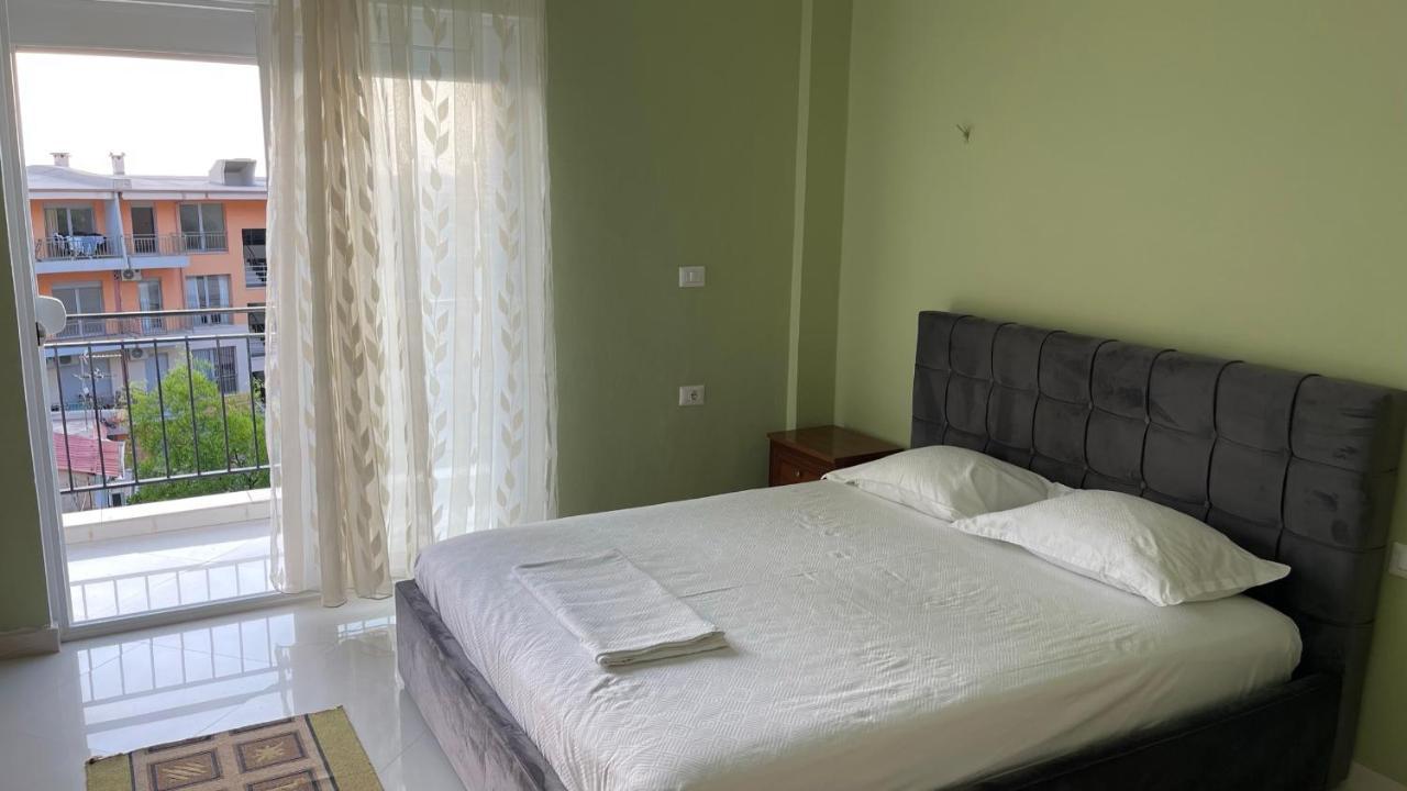 Azure Apartments By Kondo Stays Vlorë Exteriér fotografie