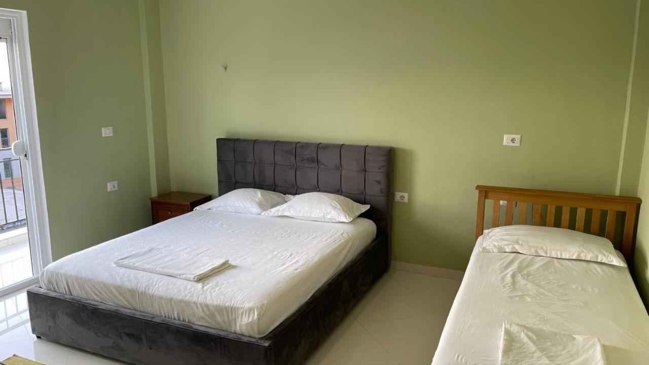 Azure Apartments By Kondo Stays Vlorë Exteriér fotografie